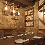 El Cascanueces - *