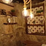 El Cascanueces - *